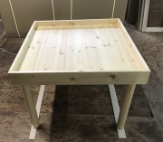 保育園家具,机,絵本棚,オーダー家具,